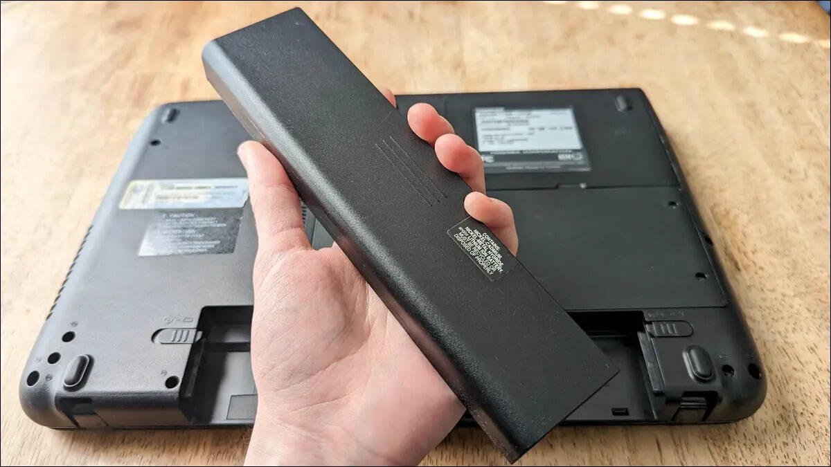 Removable battery laptop benifits